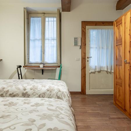 Hotel La Corte Di Emily Ap. 2 Mediolan Zewnętrze zdjęcie